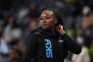 Dana Evans Contract